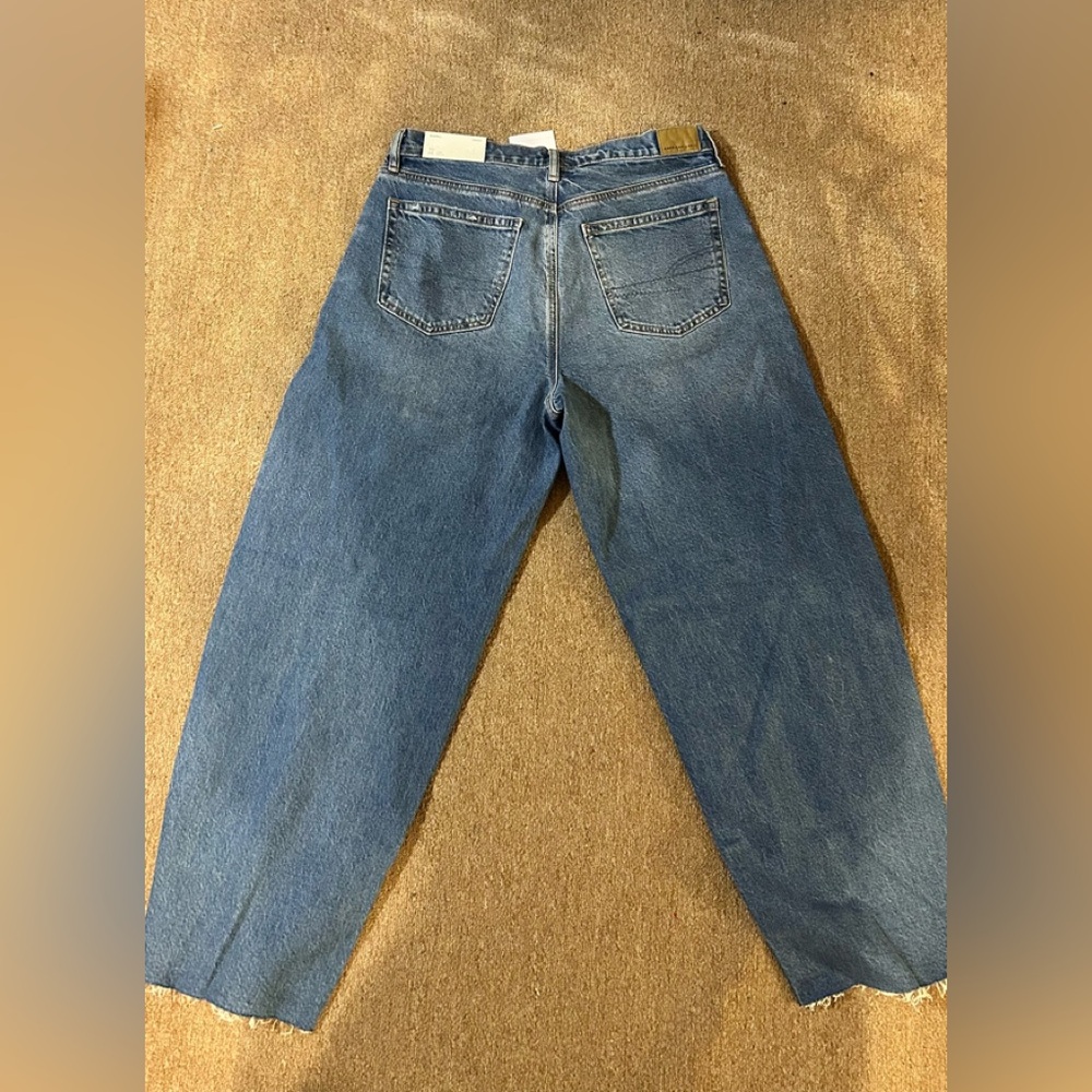 American Eagle Outfitters Blue Barrel Denim